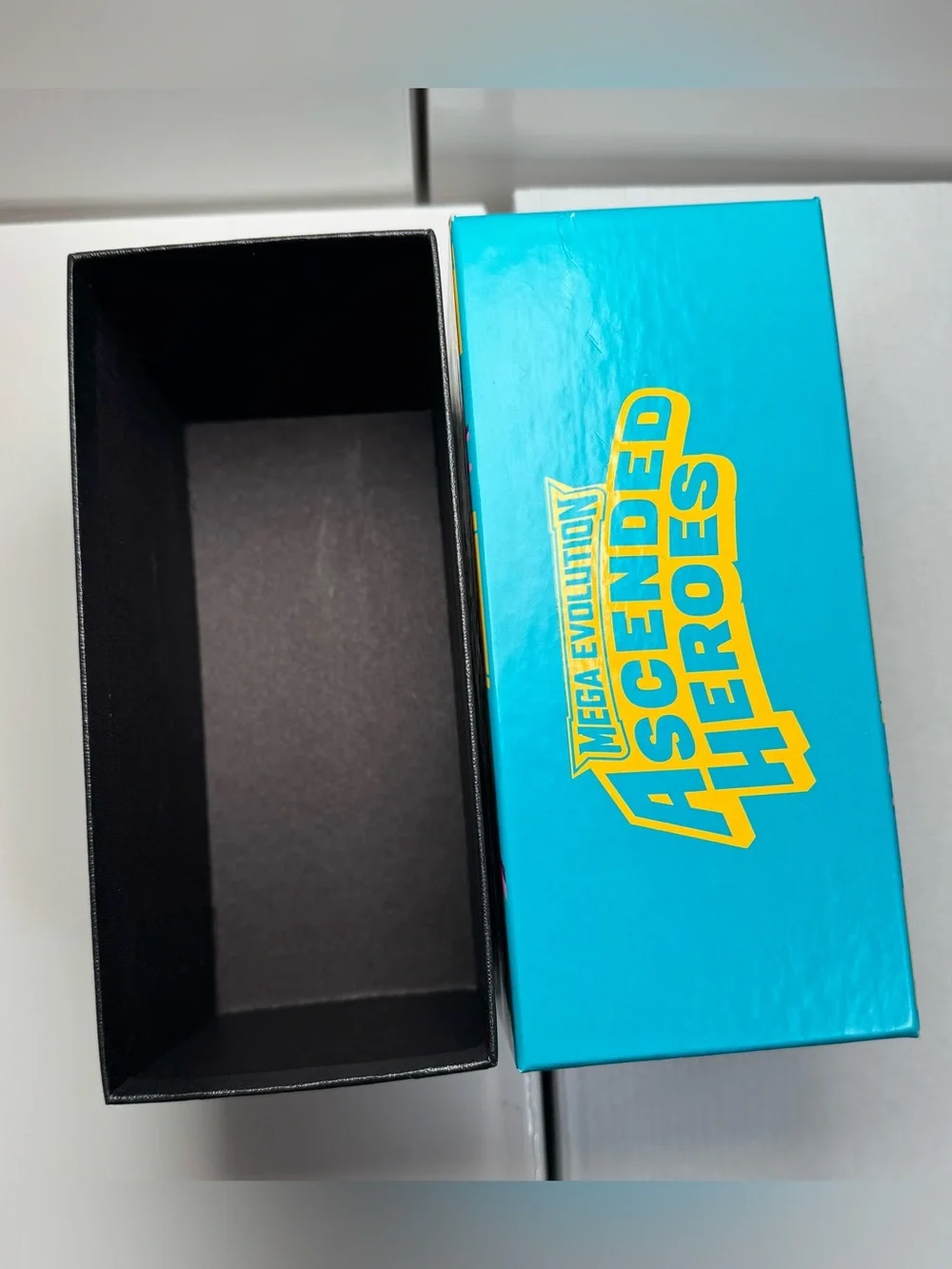 Ascended Heroes etb box EMPTY & Prismatic Evolution box EMPTY